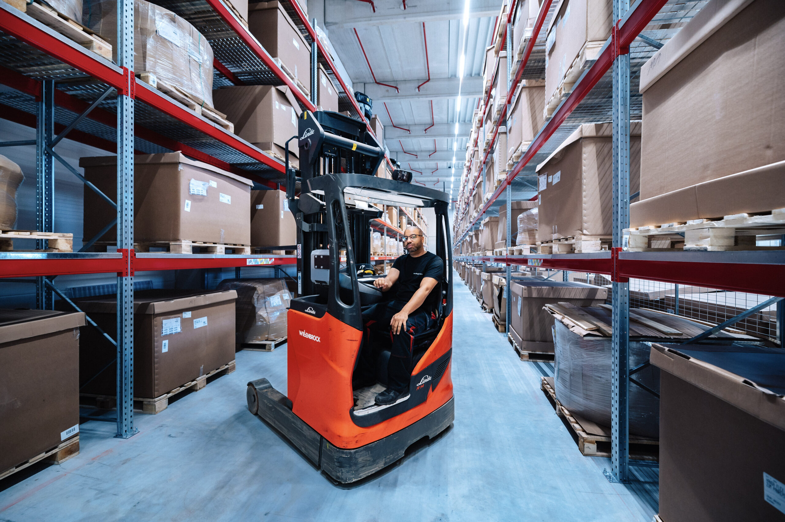 20-2022_04_JG_ Lagerlogistik_129-6188